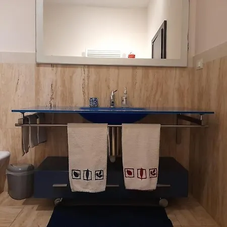 Con Terrazza E Parcheggio Appartamento